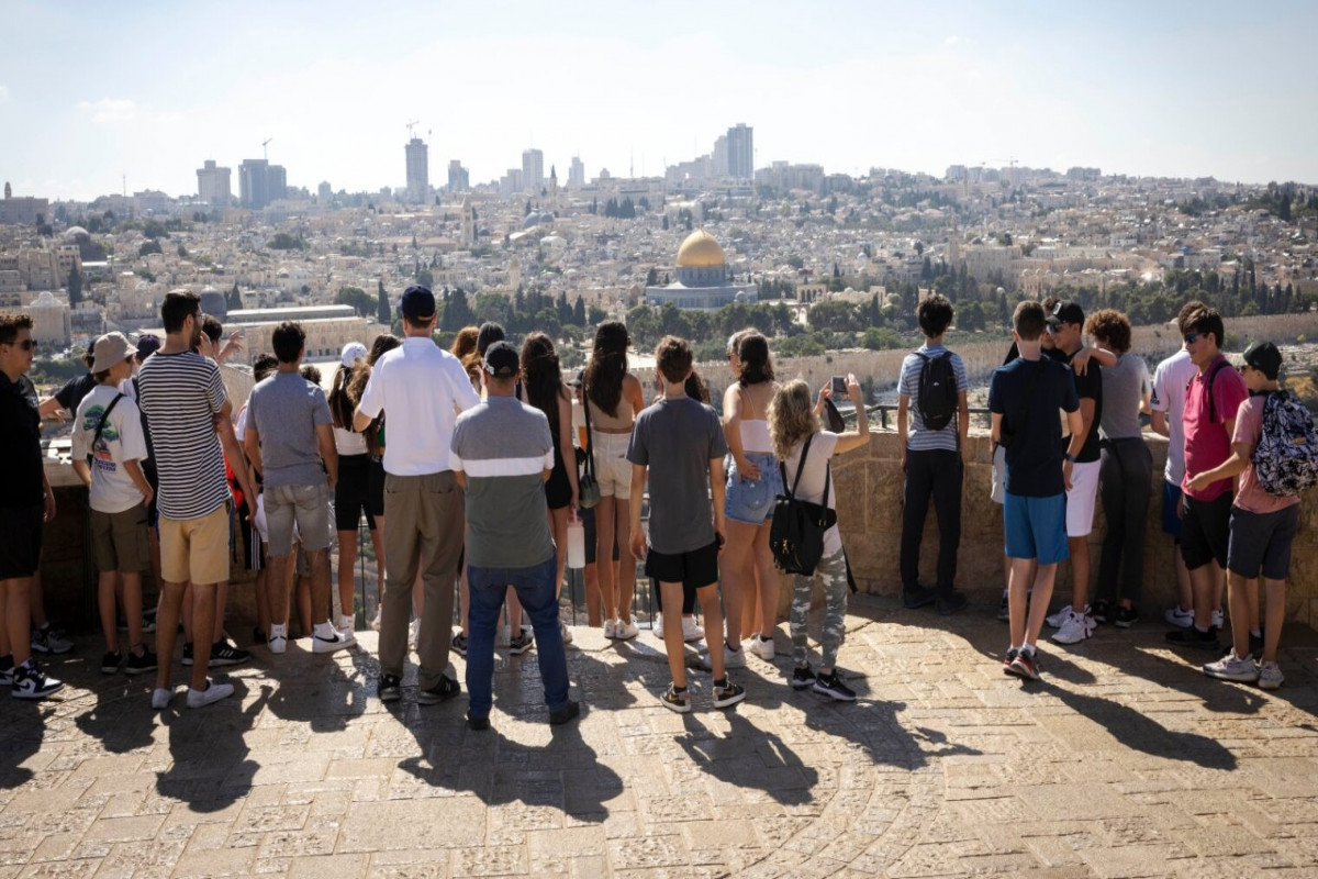 40 min turist İsraildə qapalı qalıb