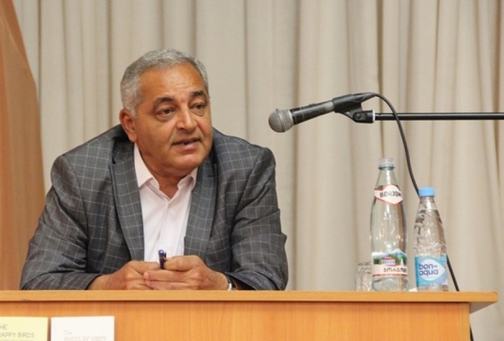 Axı, iyunun 19-u onun ad günüdür...