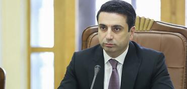 Alen Simonyan: Paşinyan Ərdoğanın dəvəti ilə Türkiyəyə səfər edəcək