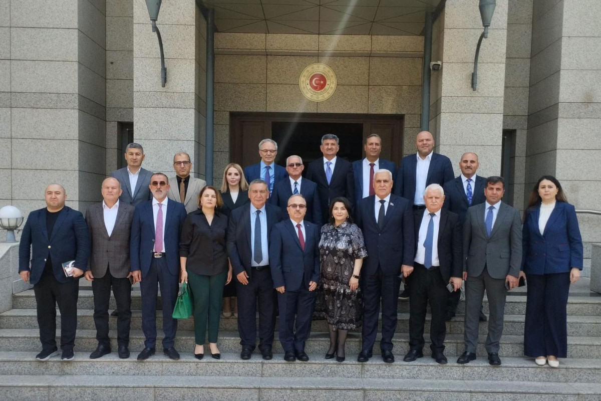 Mətbuat Şurasının İdarə Heyətinin üzvləri Türkiyə səfirliyində olublar
