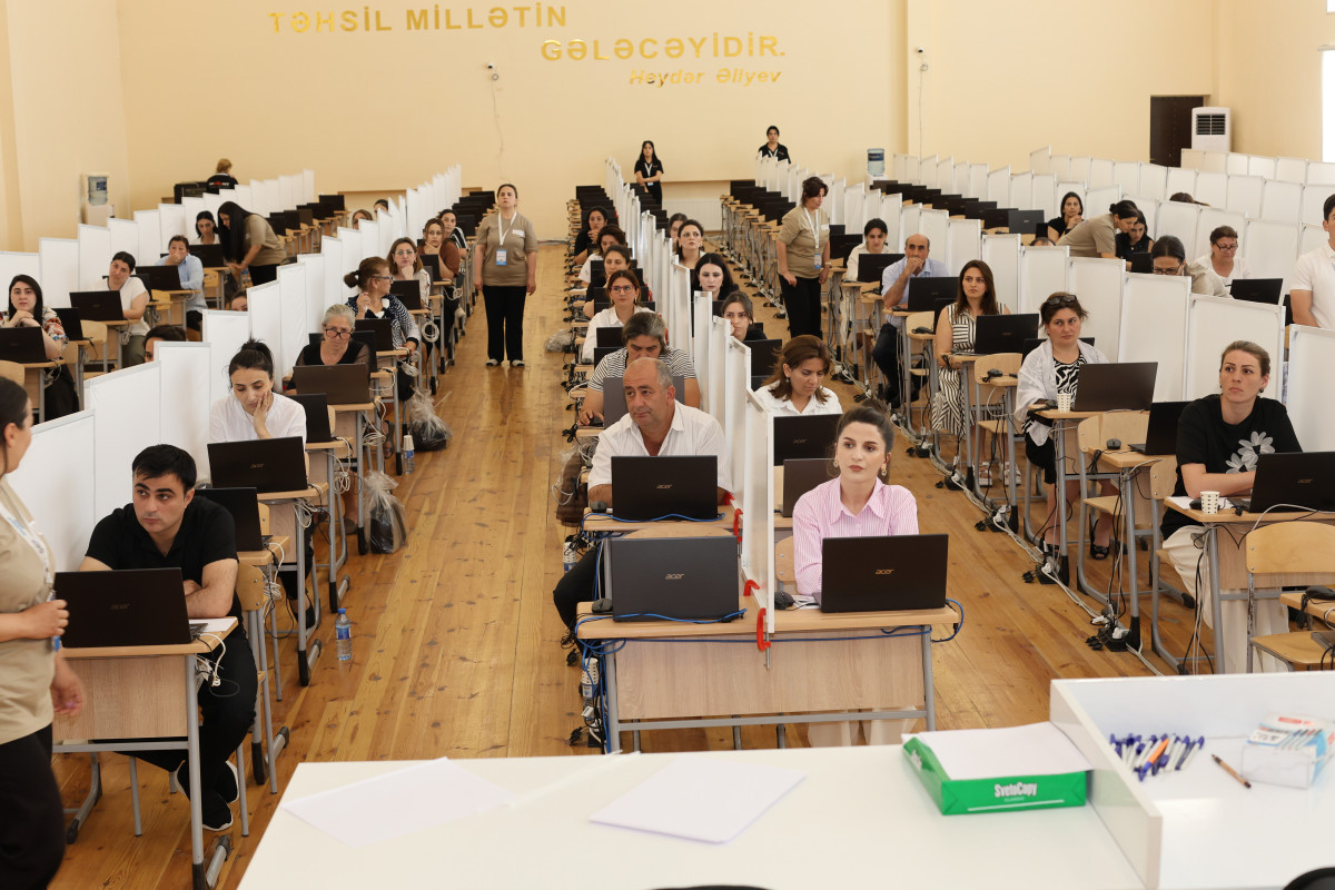 Azad olunan ərazilərdə çalışan müəllimlər ilk dəfə sertifikasiya imtahanlarında iştirak edib