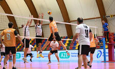 FHN-in voleybol komandaları qızıl medal qazanıblar