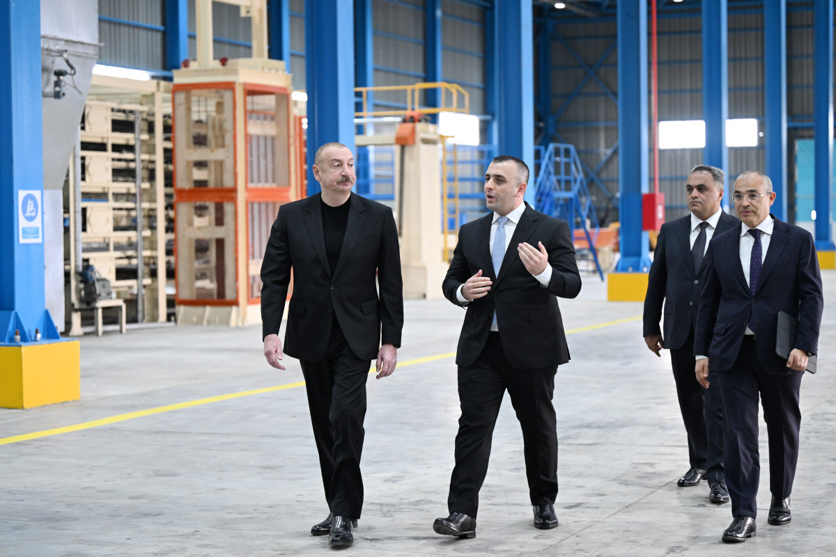 Goranboyda tikinti materialları istehsalı müəssisəsi istifadəyə verilib