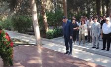 Руководство ПСПД  посетило могилу Абульфаза Эльчибея