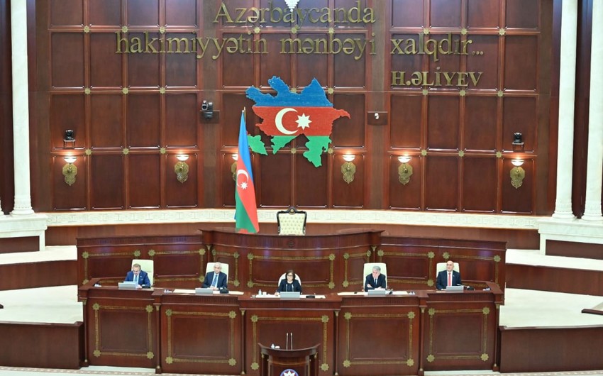 Milli Məclisin növbədənkənar sessiyası üzrə növbəti iclası başlayıb