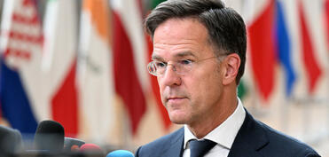 Rutte: Son 10 ildəkindən daha çox silah və hərbi texnika istehsal etməliyik