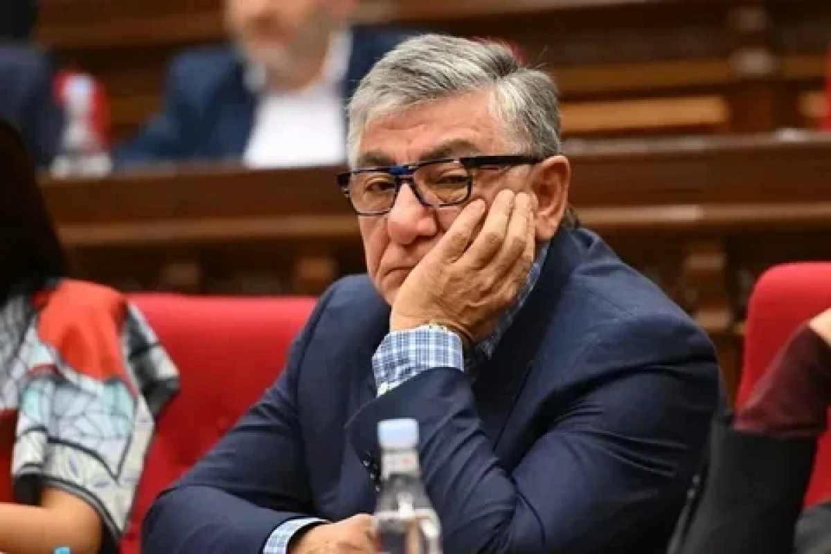 Ermənistanlı deputat Xaçatur Sukiasyana Rusiyaya giriş qadağan edilib