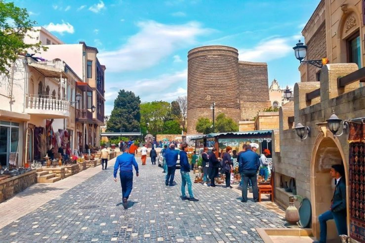 Azərbaycana turist gəlişi 1,5% artıb