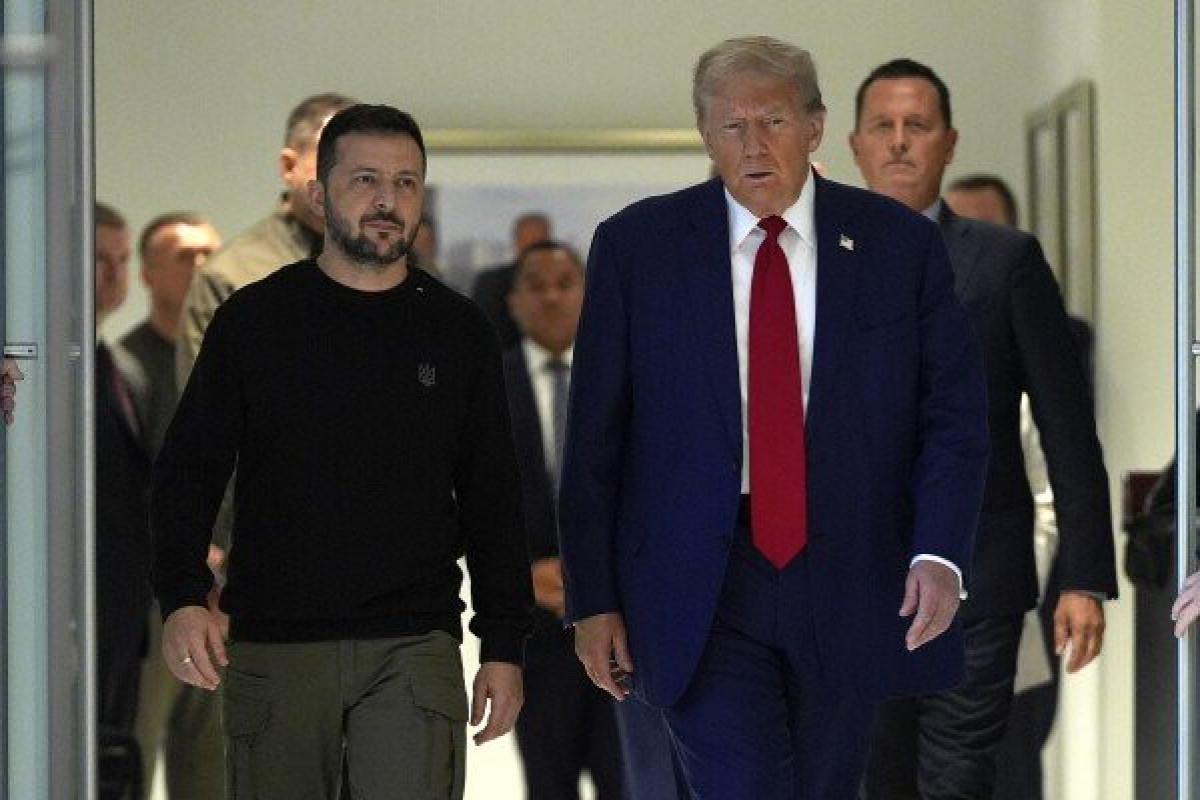 Tramp və Zelenski Haaqada görüşüb
