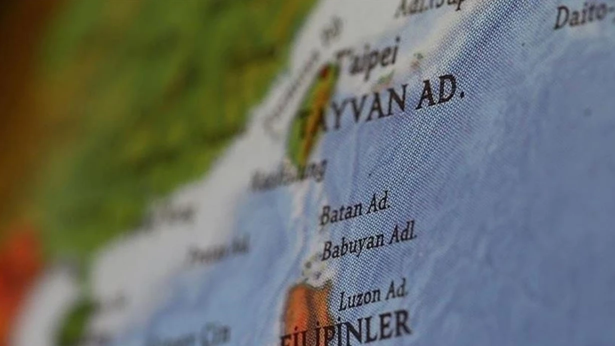 Tayvan ətrafında Çinə məxsus 37 hərbi uçuş və 6 gəmi qeydə alınıb