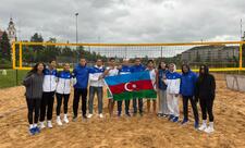 Azərbaycanın çimərlik voleybolu üzrə milliləri Ermənistan və Gürcüstan yığmalarına qalib gəlib