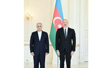 Prezident İlham Əliyev İranın Azərbaycanda yeni təyin olunmuş səfirinin etimadnaməsini qəbul edib