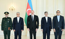 Prezident İlham Əliyev İranın Azərbaycanda yeni təyin olunmuş səfirinin etimadnaməsini qəbul edib