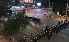 Serbiya DİN: Belqradda keçirilən etiraz aksiyasında altı polis əməkdaşı yaralanıb