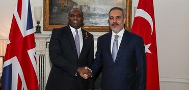 Fidan britaniyalı həmkarı ilə Yaxın Şərq, Ukrayna və İranı müzakirə edəcək