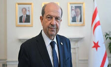 Ersin Tatar Azərbaycana gəlir