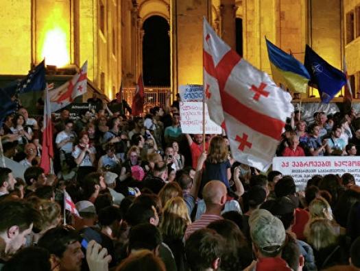 Səkkiz partiya seçkidə iştirakdan imtina etdi