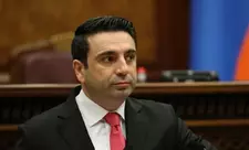 Erməni spiker Rusiya kanallarının yayımının dayandırılmasını müzakirə etməyə çağırıb