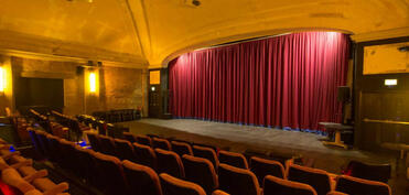 Bu gündən teatr, kino və orkestr fəaliyyəti üzrə vergi güzəştləri qüvvəyə minib