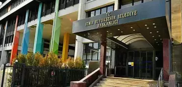 İzmirin sabiq bələdiyyə sədri saxlanılıb