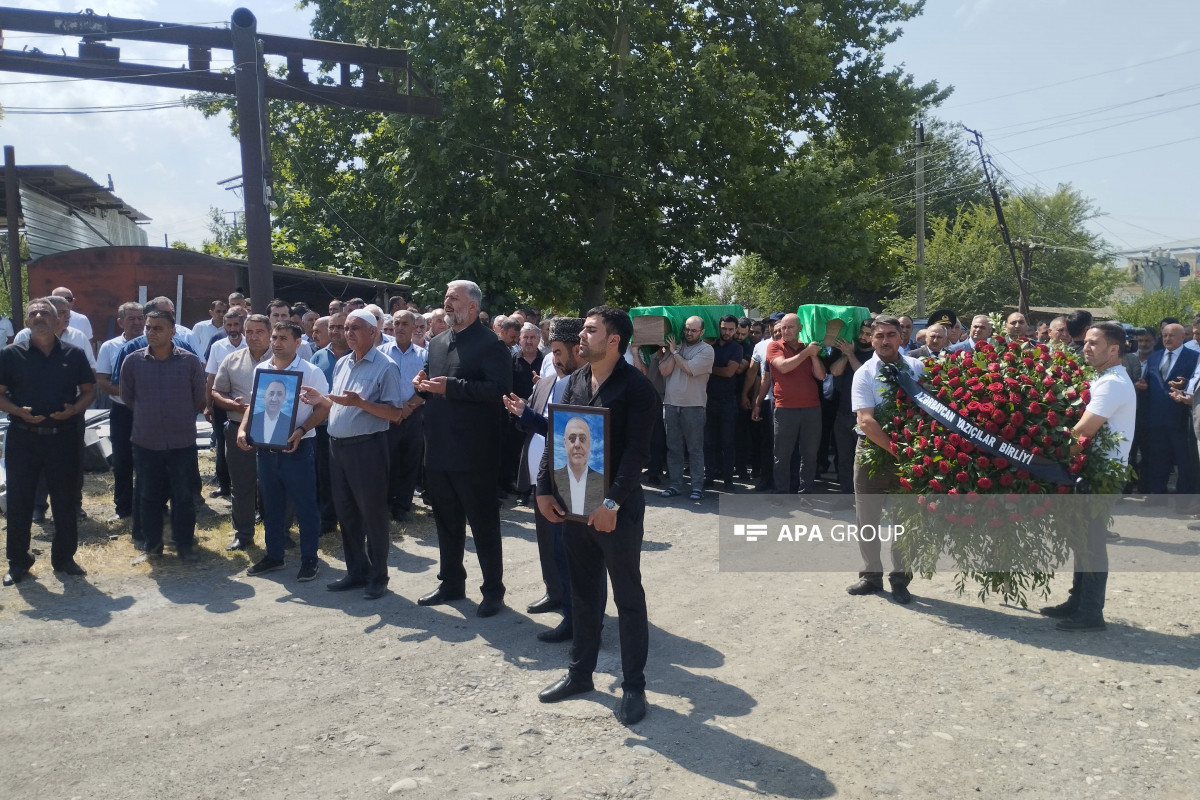Rusiyada qətlə yetirilən azərbaycanlı qardaşlar Ağcabədidə dəfn edilib - FOTO - YENİLƏNİB