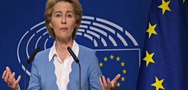 Leyen: 18-ci sanksiyalar paketi Rusiya iqtisadiyyatının ürəyinə zərbə vuracaq