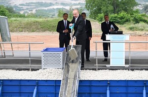 İlham Əliyev Xankəndi Dəmir Yolu və Avtovağzal Kompleksinin təməlini qoyub