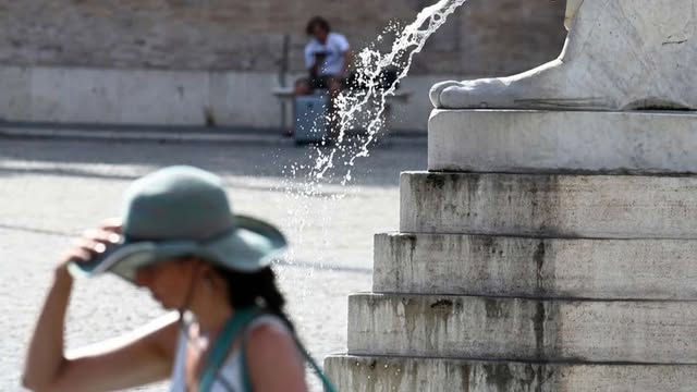İtaliyada həddindən artıq istilər səbəbindən ölənlərin sayı artıb