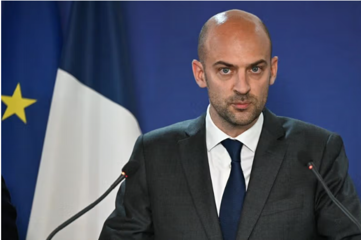 Fransa XİN: İrana qarşı sanksiyalar iki vətəndaşımızın azad edilməsindən asılıdır