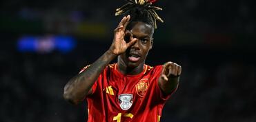 İspaniya klubu futbolçusu ilə müqavilə müddətini uzadıb