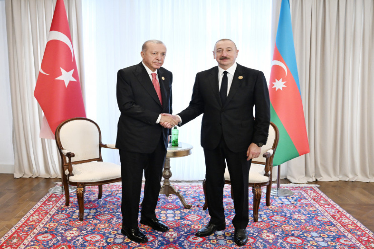 İlham Əliyev Xankəndidə Rəcəb Tayyib Ərdoğanla görüşüb