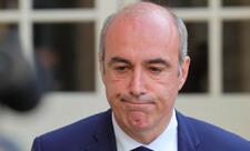 Fransada deputat intihar edib