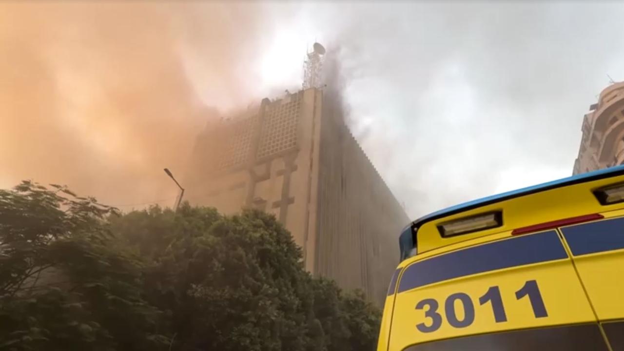 Qahirədə rabitə mərkəzində yanğın: 22 yaralı