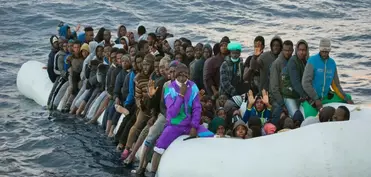Britaniya və Fransa qeyri-qanuni miqrantların geri qaytarılması ilə bağlı pilot layihə başlatacaq