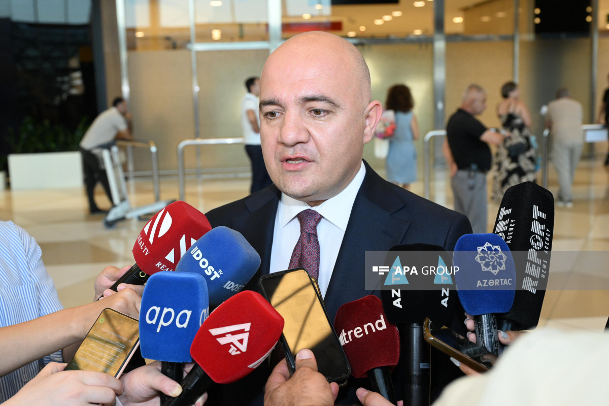 Ukraynadan daha bir qrup uşaq Azərbaycana gətirilib
