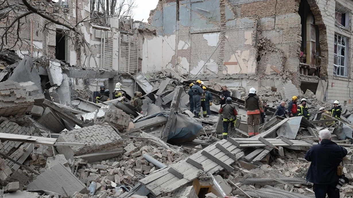Rusiyadan Kiyevə raket və PUA hücumu: 2 ölü, 16 yaralı