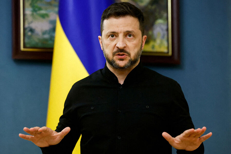 Zelenski Kiyevdəki hücumdan sonra Vatikan forumuna gedib