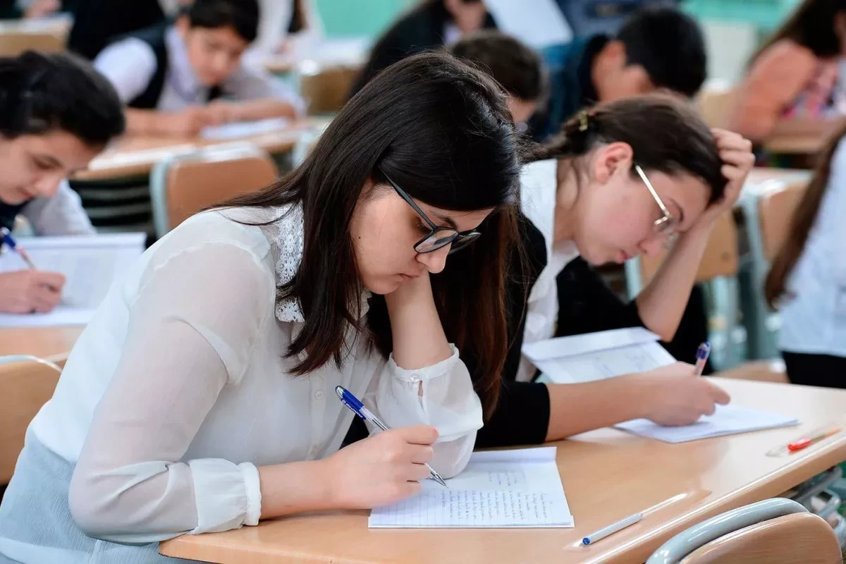Bu gün 34 mindən çox abituriyent imtahan verəcək