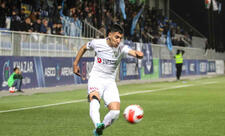 Yerli futbolçu “Neftçi” ilə vidalaşıb