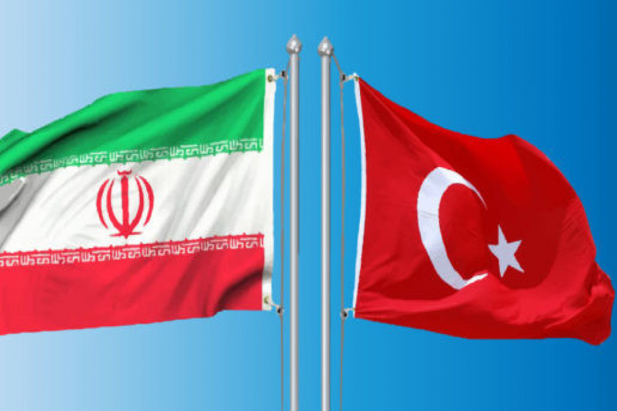 Türkiyə və İran MN rəhbərləri təhlükəsizlik məsələlərini müzakirə edib