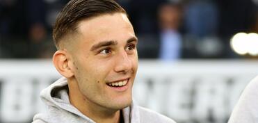 İtaliyalı futbolçu "Napoli"yə transfer oluna bilər
