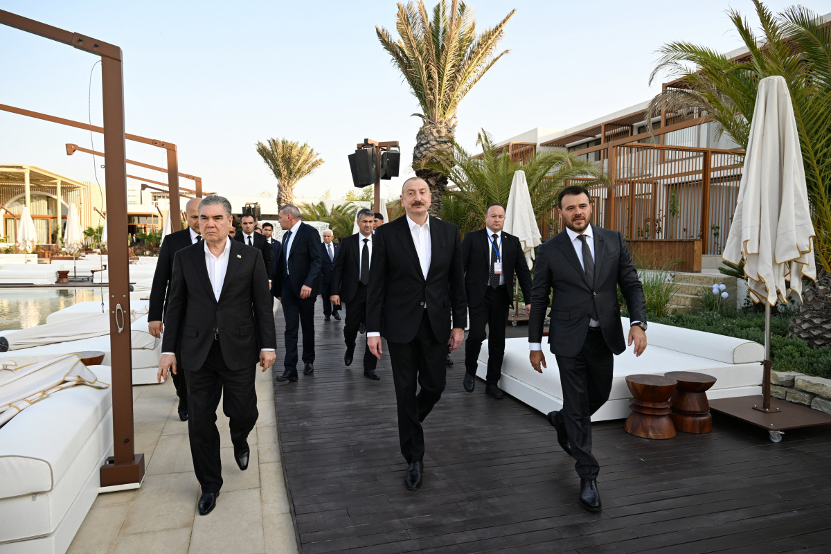 Azərbaycan Prezidenti və Türkmənistan Xalq Məsləhətinin sədri “Sea Breeze”də olublar - FOTO
