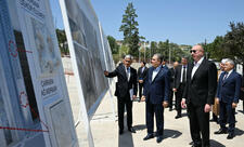 Prezident və Qurbanqulu Berdiməhəmmədov Yeni Şuşa məscidində tikinti işləri ilə tanış olub - FOTO
