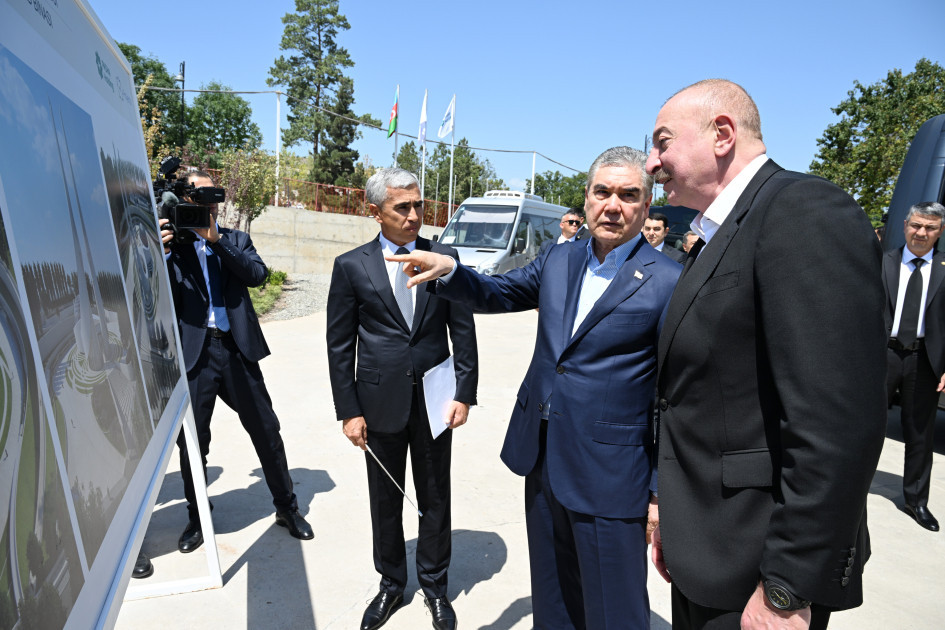Prezident və Qurbanqulu Berdiməhəmmədov Yeni Şuşa məscidində tikinti işləri ilə tanış olub - FOTO