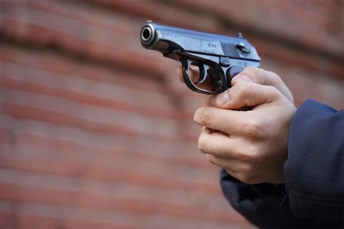 Ukraynada kursant poliqonda iki hərbçini güllələyib