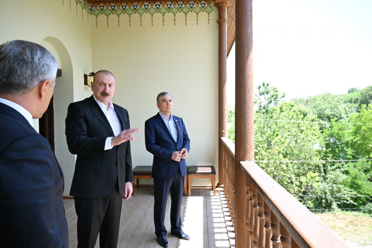 Prezident və Qurbanqulu Berdiməhəmmədov Şuşada Mehmandarovların malikanə kompleksində olublar