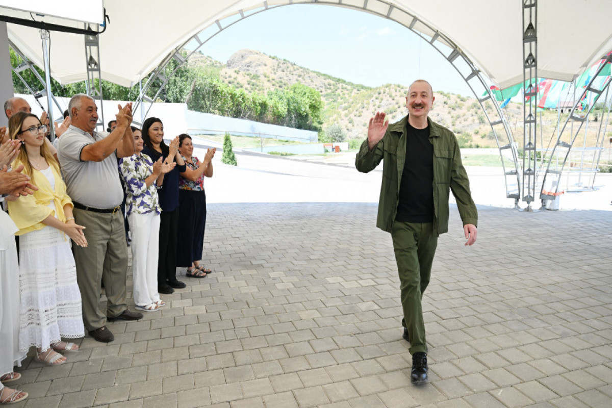 Azərbaycan Prezidenti: Daha heç kim bizi bu yerlərdən çıxara bilməz