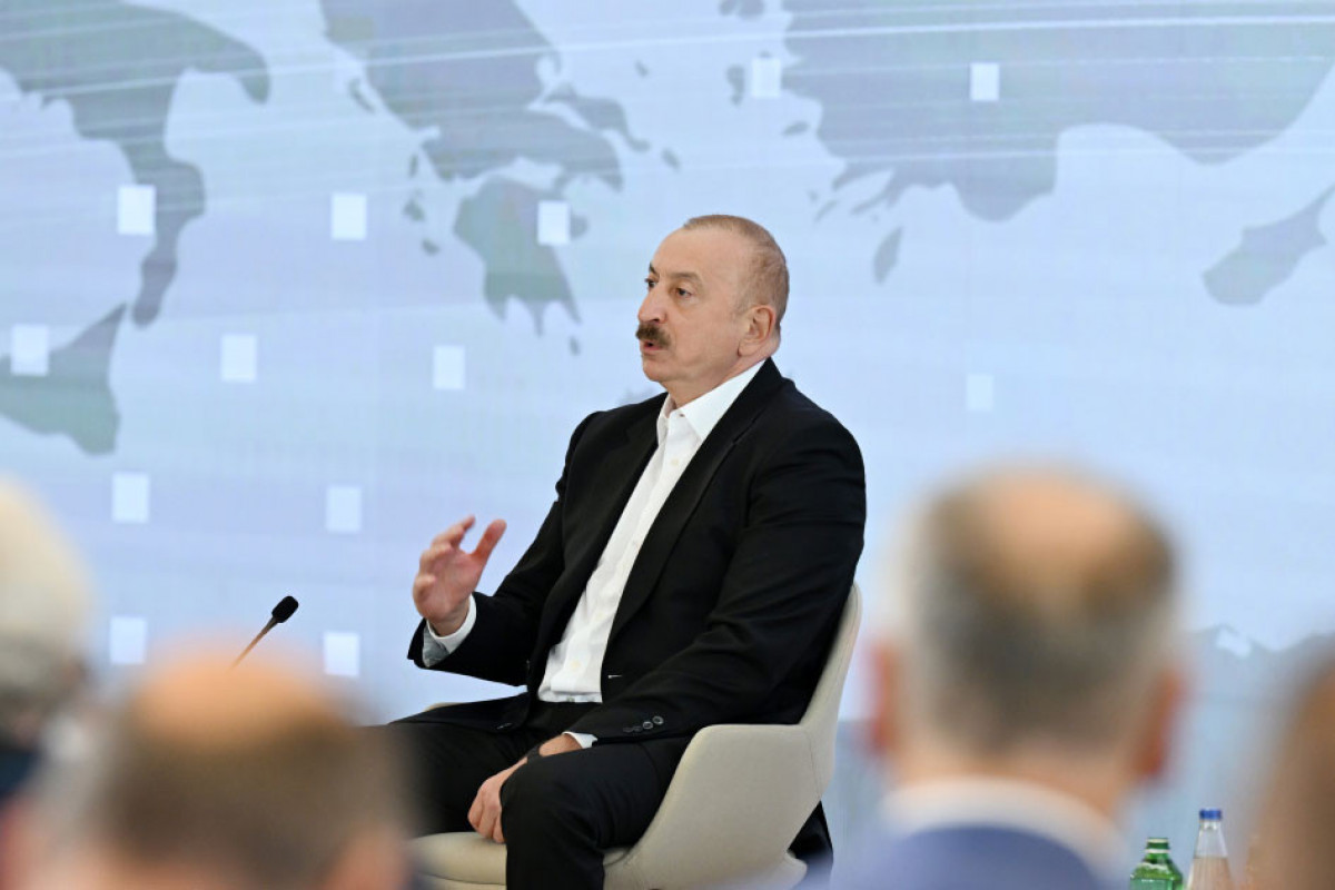 Azərbaycan lideri Ukraynaya işğalla barışmamağı tövsiyə edib