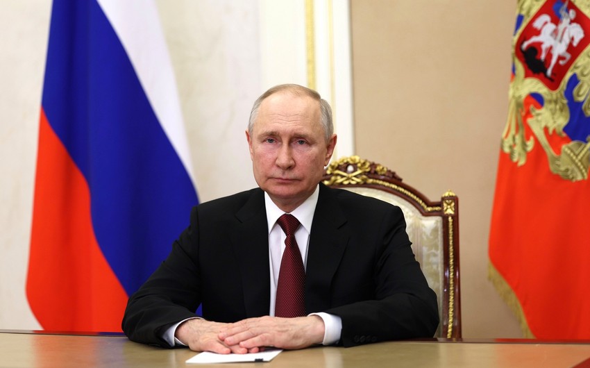 Putin Kremldə İranın ali liderinin baş müşavirini qəbul edib