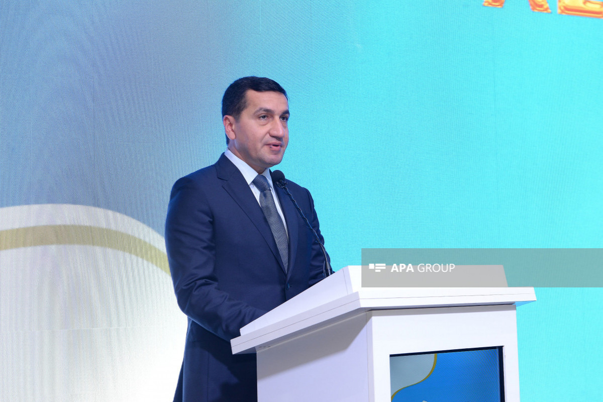 Hikmət Hacıyev: Yubiley medalı jurnalistlərin, demək olar, hamısı üçün nəzərdə tutulub